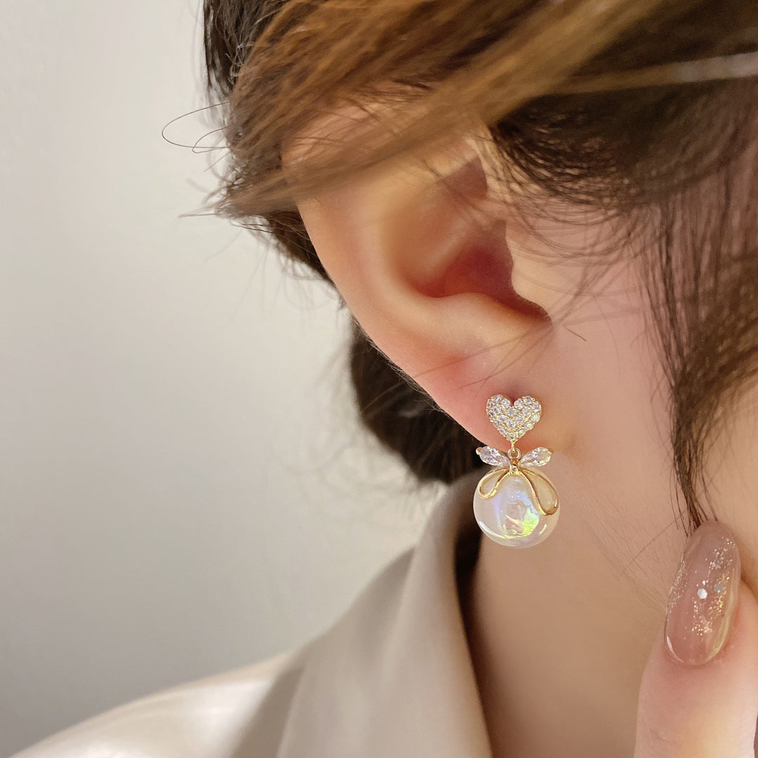 Love Bow and Pearl Stud Korean Earrings (2 Pcs/Set)