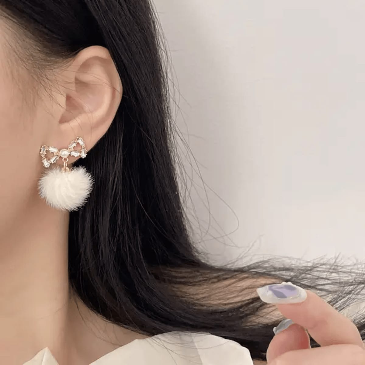Korean Earrings Model 97,268,79,100 Nayaara Set of 3 + One Free