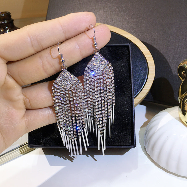 FS-ERS9NB47 - High-Quality Tassels Partywear Earrings