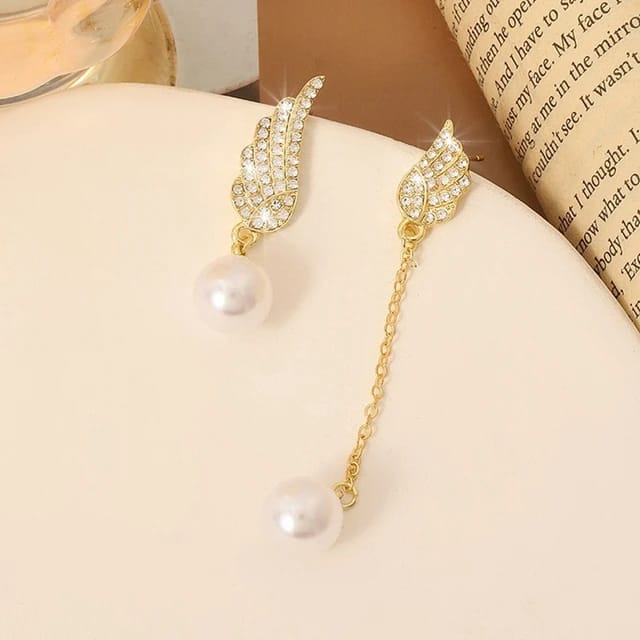Korean Earrings Model 75,396,137,279 Nayaara Set of 3 + One Free
