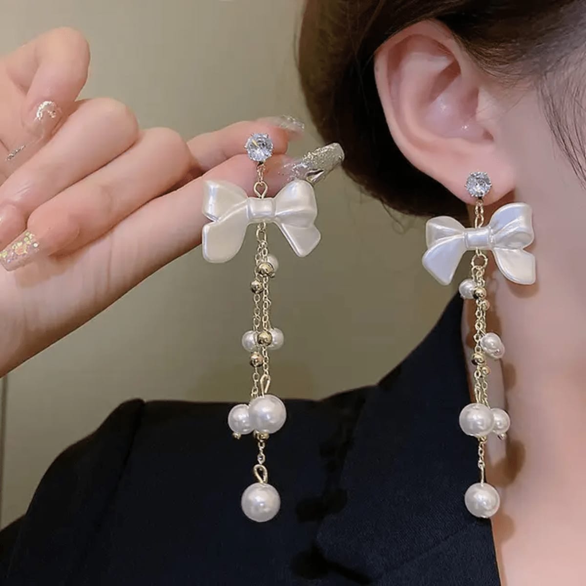 Korean Earrings Model 92,157,67,280 Nayaara Set of 3 + One Free