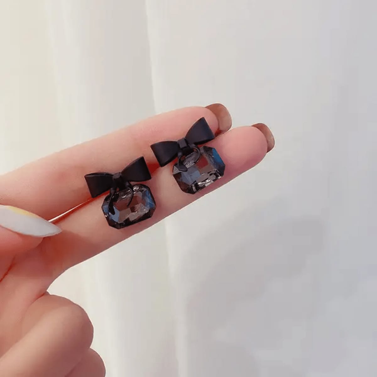 Korean Earrings Model 65,8,278,110 Nayaara Set of 3 + One Free