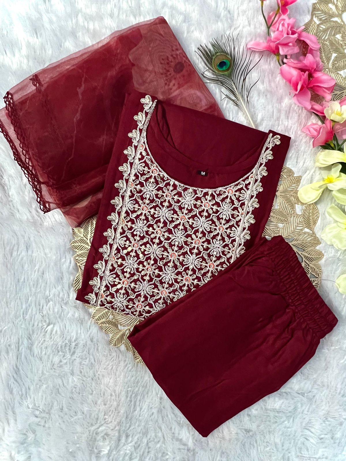FS : 3329 New Designers Kurti Pent Dupatta Set