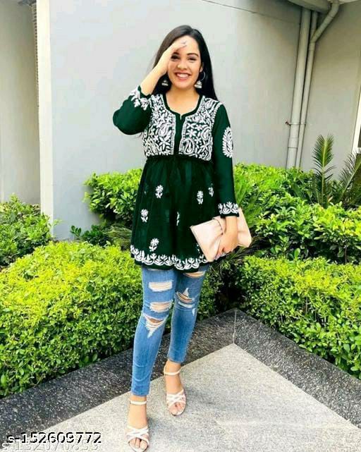 JELIY TOP