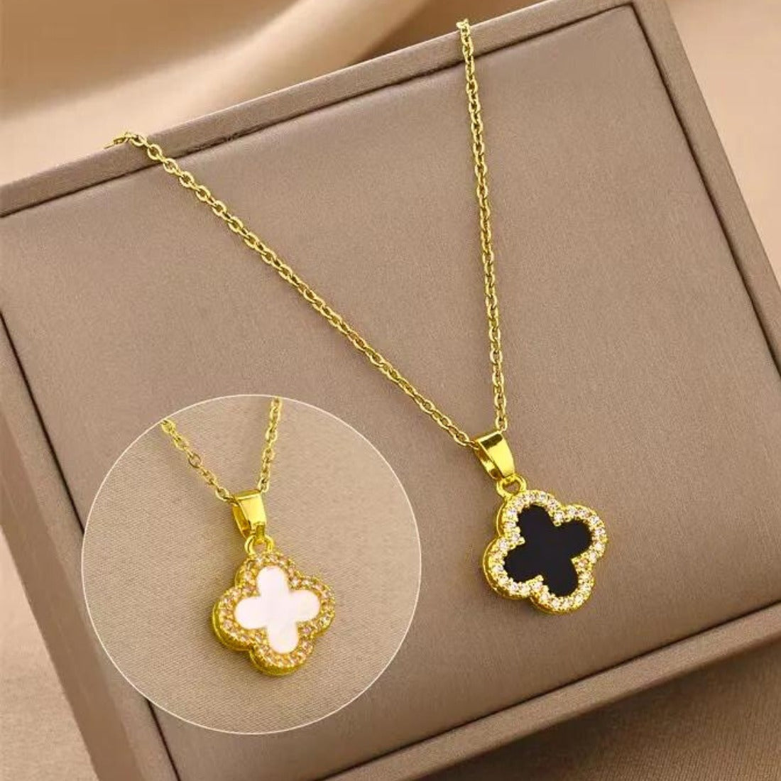 FS-NCKS7N36 - Two-Sided Black & White Clover Necklace