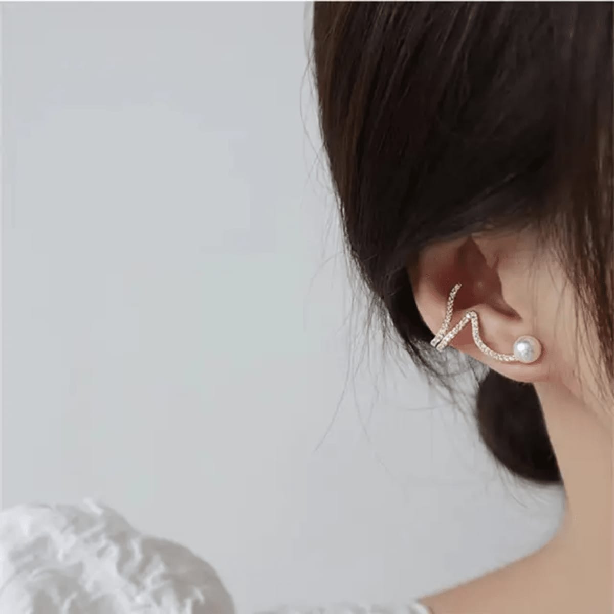 Korean Earrings Model 83,109,104,50 Nayaara Set of 3 + One Free