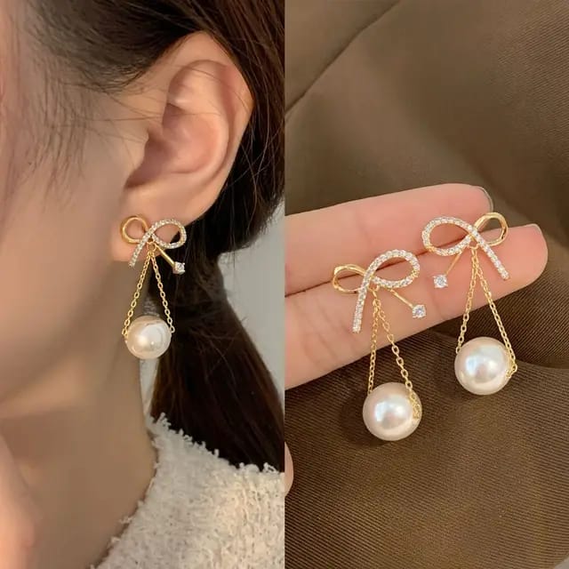Korean Earrings Model 97,268,79,100 Nayaara Set of 3 + One Free