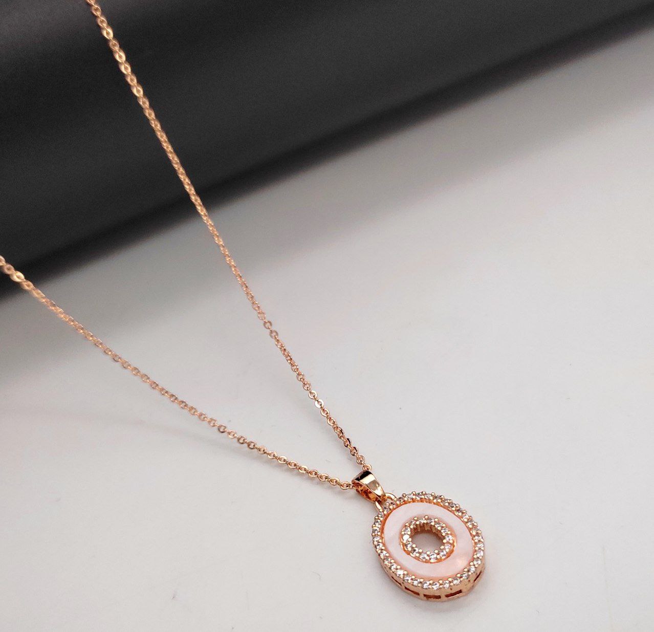 Anti tarnish chain pendants