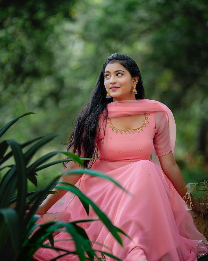Pink Georgette Gown with Embroidery & Zari Work, Includes Dupatta