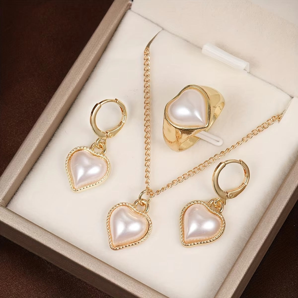 FS-JCMS4D4 - Pearl Heart Jewelry Combo Set