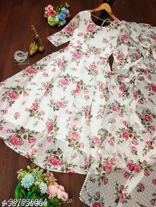 Pretty Fashionable Women's Kurti With Dupatta