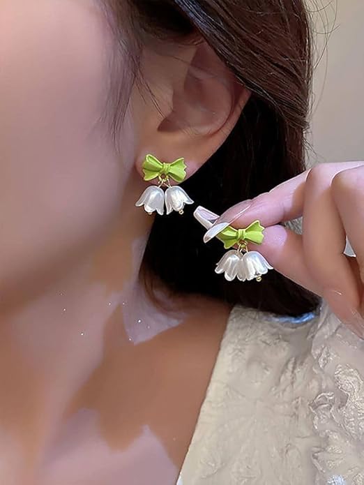 FS-ERS9NB26 - Cute Bow & Lily Drop Studs