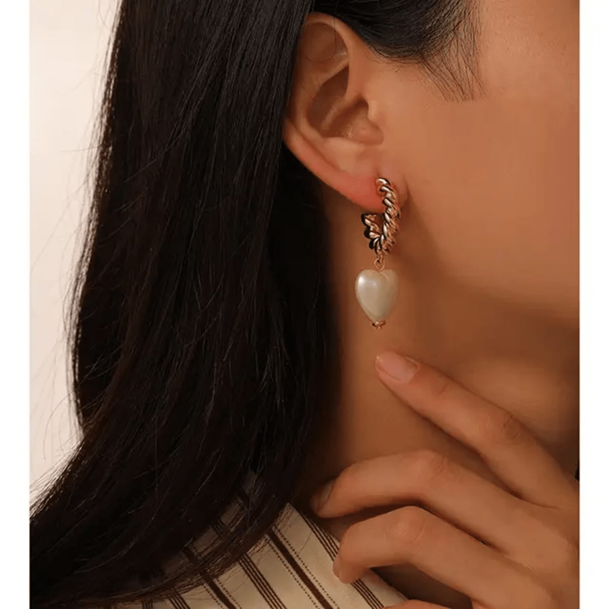 Korean Earrings Model 134,45,322,142 Nayaara Set of 3 + One Free