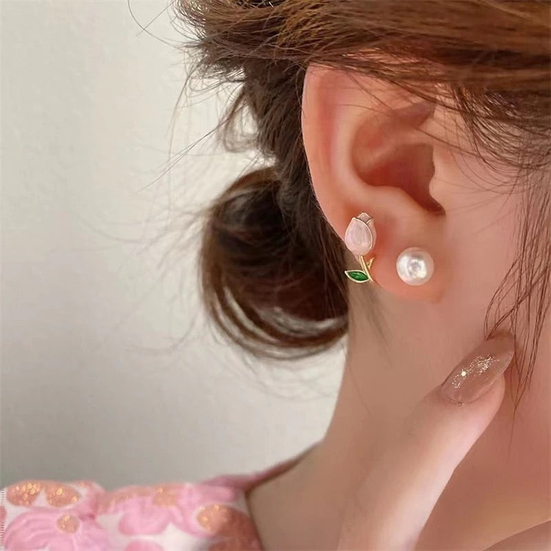 FS-ERS9N7 - Trendy Pink Tulip Studs