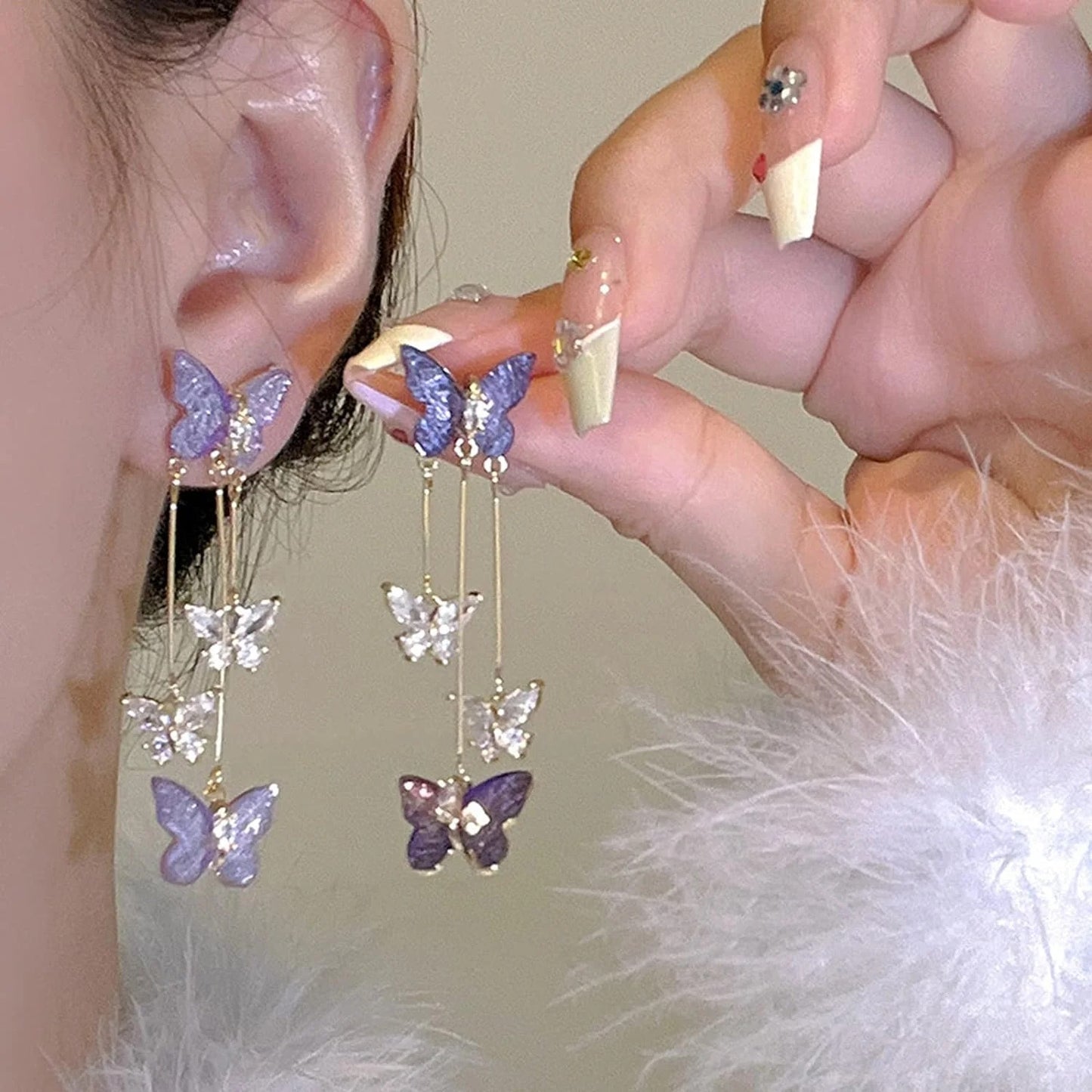 FS-ERS9N168 - Lavender Butterfly Hanging Earrings