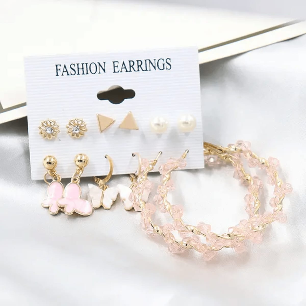 Model 70 Set of 12 Korean earring