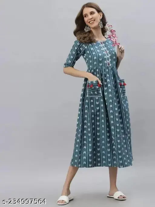 Womens Dobby Cotton Pocket Pleated kurti