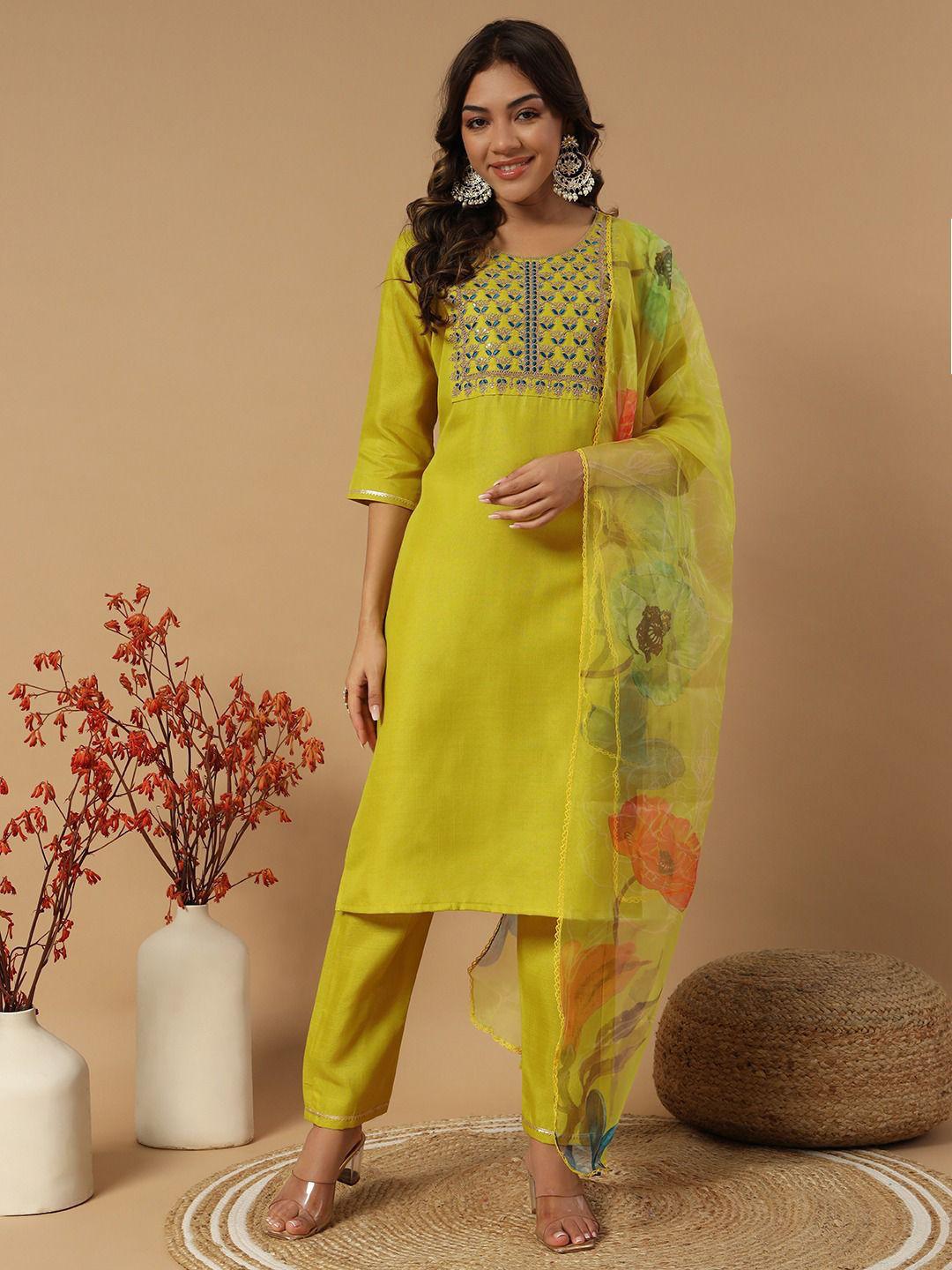 FS : 3329 New Designers Kurti Pent Dupatta Set