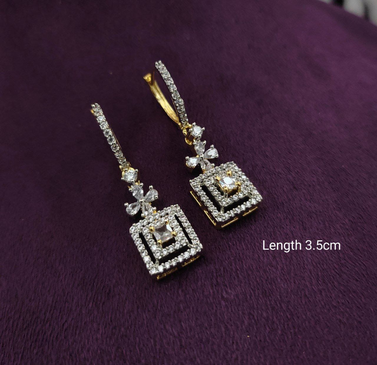 PREMUIN QUALITY EARINGS