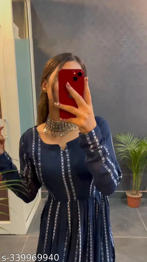 Nyra Cut Kurti