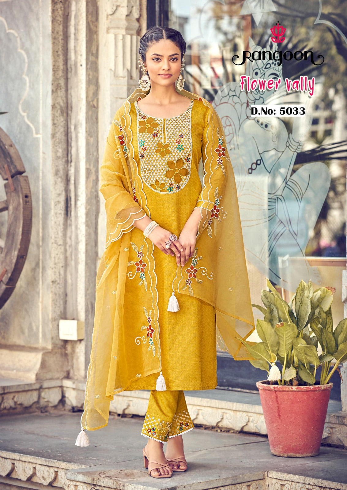 Floral Harmony Kurta Set