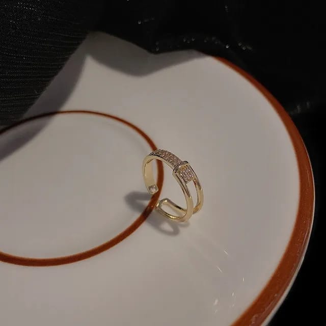 Model 224 New Golden Crystal Ring