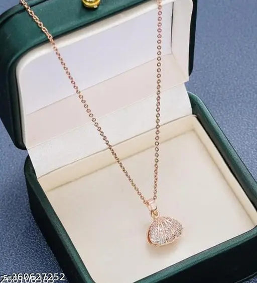 Beautiful Rose Gold Plated Diamond Pearl Shell Pendant Necklace For Women