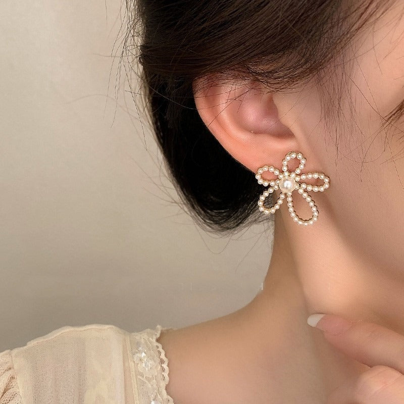 FS-ERS9NB17 - Korean Pearl Flower Earrings