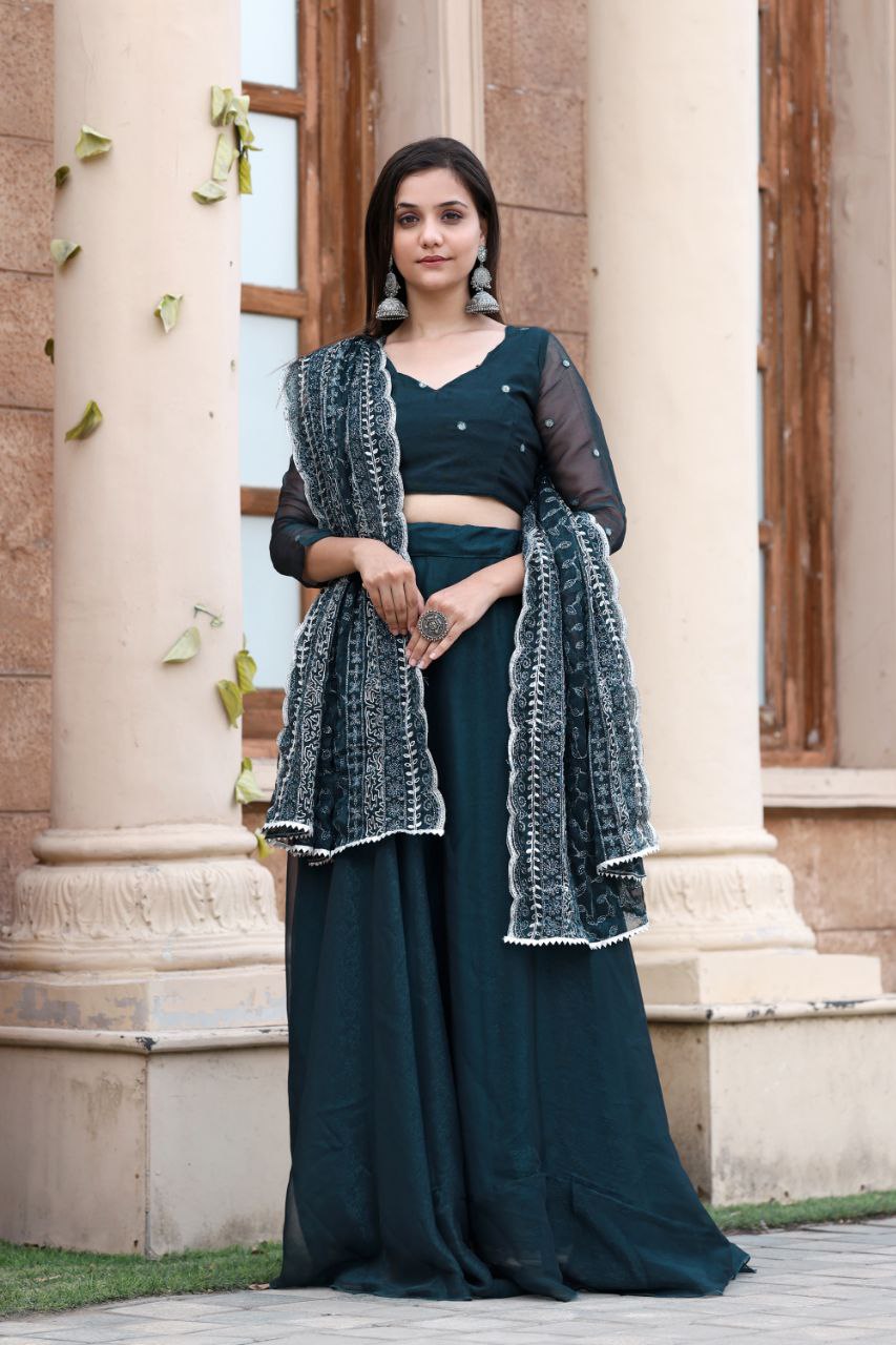 NF135 Lehnga Jimichu Silk