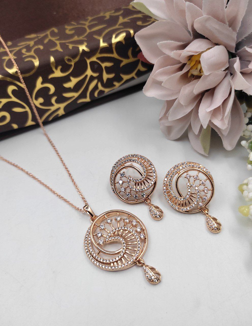 Premium cz anti tarnish pendant set