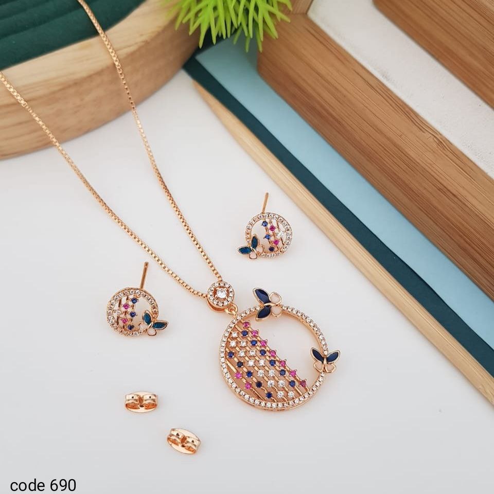 Anti tarnish multicolor cz pendant set