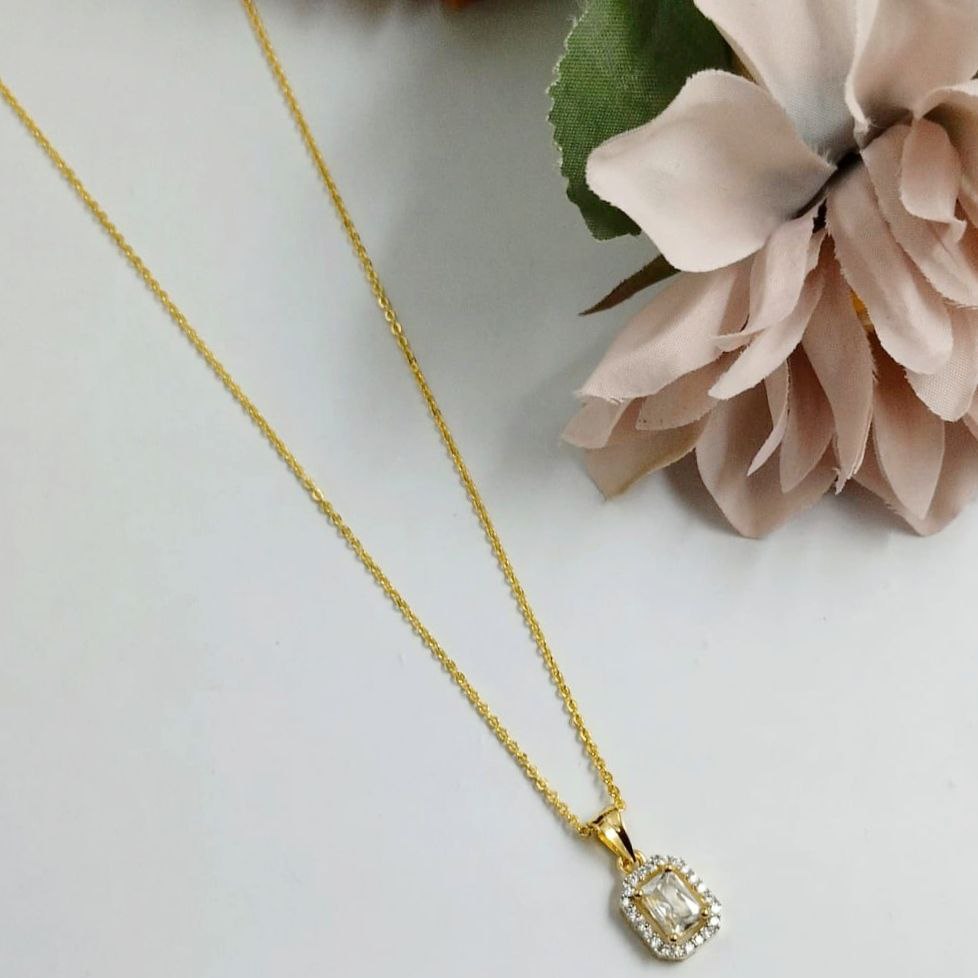 Premium cz chain pendant