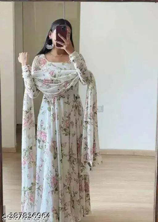 Pretty Fashionable Women's Kurti With Dupatta
