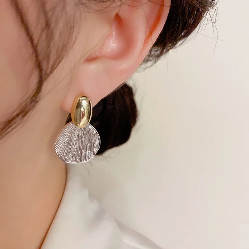 FS-ERS9N175 - Metal Shell Earrings
