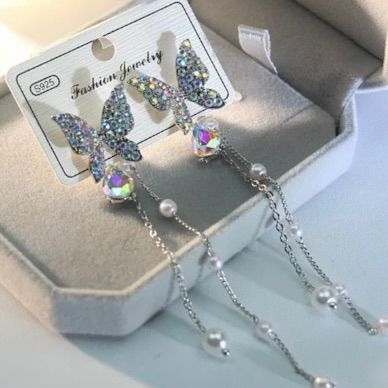 FS-ERS9N31 - Dazzling Butterfly Long Earrings