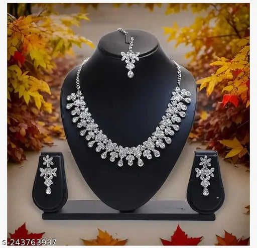 Silver Plated Necklace Set With White American Diamond